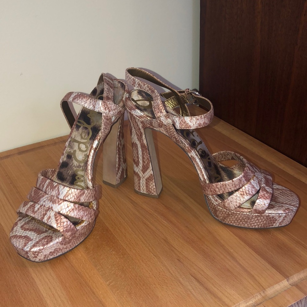 NWOB Sam Edelman y2k pumps